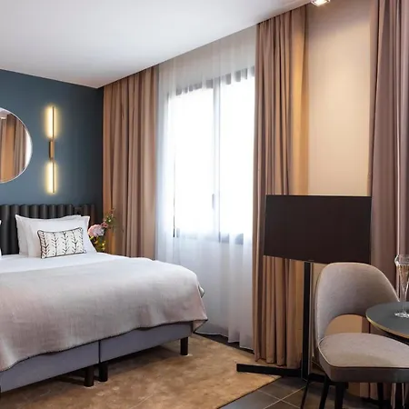 Howard Sur Seine - Paris La Defense 酒店 Asnières