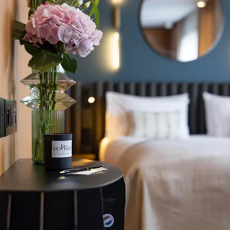 Hotell Howard Sur Seine - Paris La Defense 4*