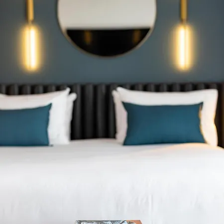 Hotel Howard Sur Seine - Paris La Defense Asnières